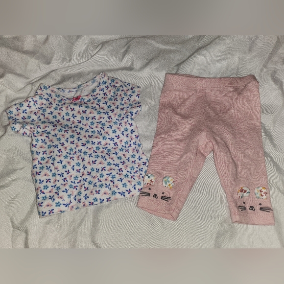 10 PC Set Newborn Lot Infant Size 0 Bundle Mix and Match Outfits $20 - Picture 3 of 6